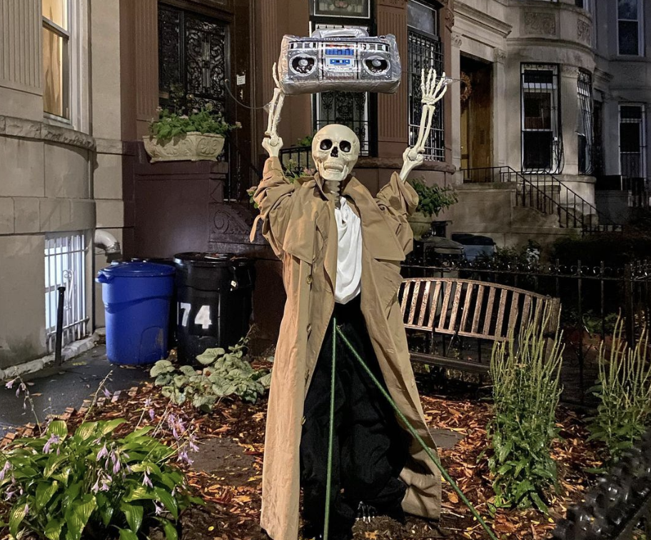 mister-bones-on-its-favorite-things-to-do-in-nyc-for-halloween