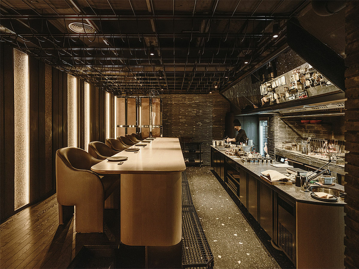 Smoked Room. Hyatt Regency Hesperia Madrid
