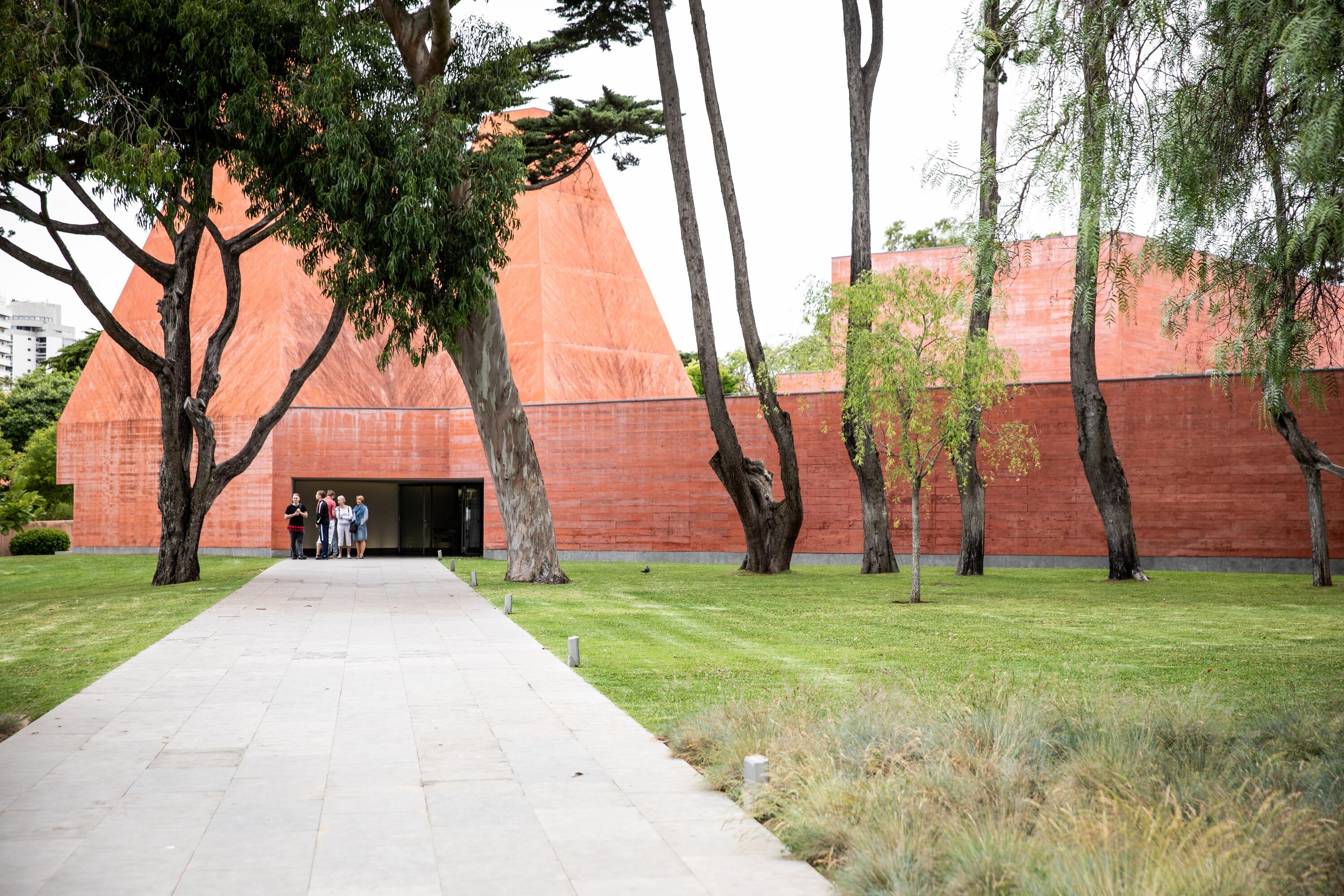 “A relação entre a família de Paula Rego e a Câmara de Cascais é perfeita”