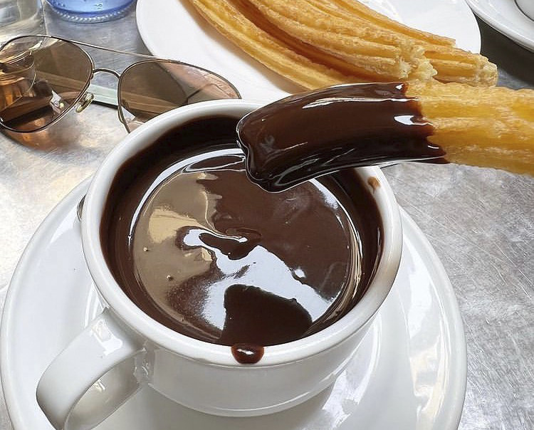 Los míticos churros de San Ginés saltan a este céntrico hotel como nunca  los has probado