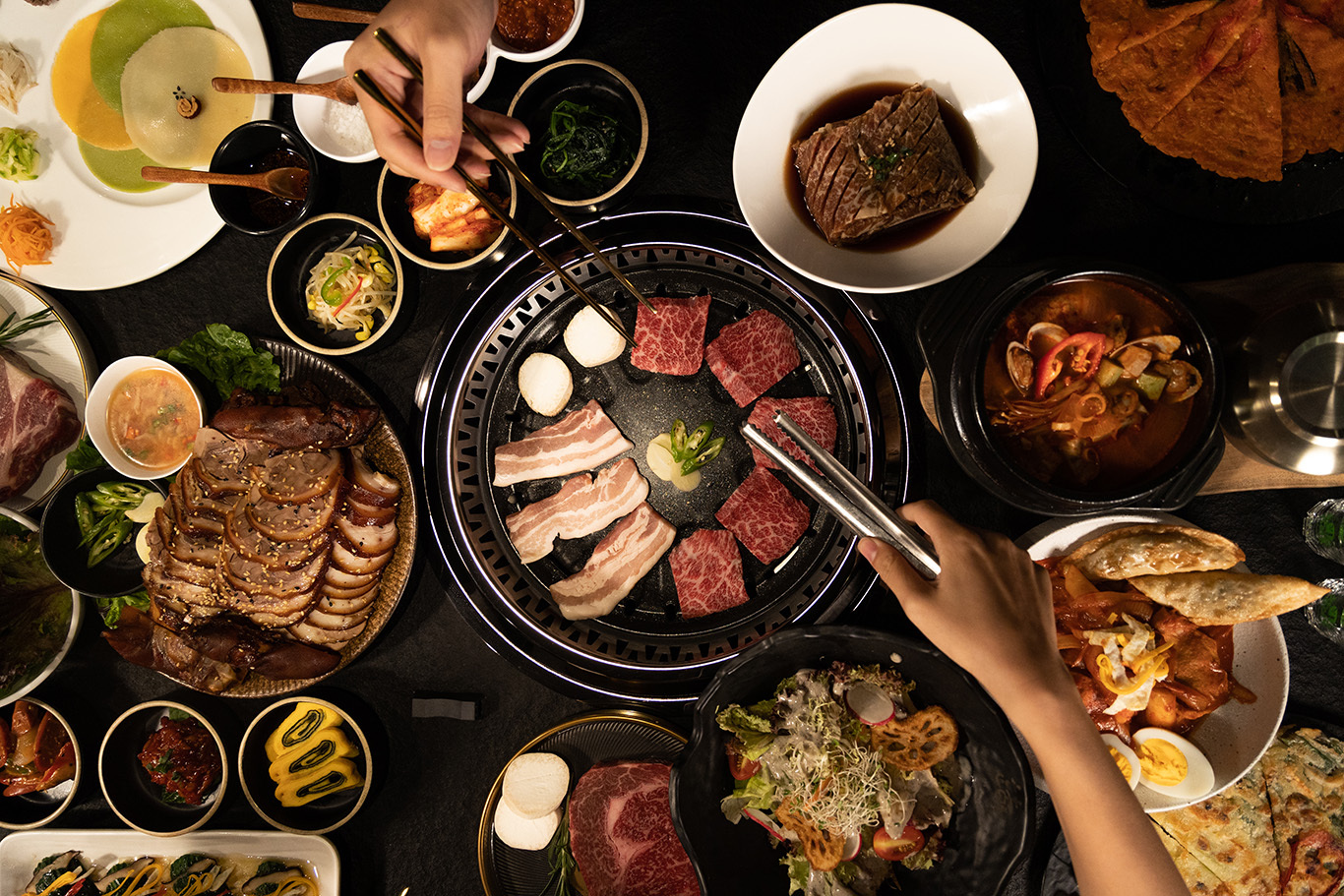 Watch: This Grill for Making Korean Barbecue at Home Won't Smoke Out Your  Kitchen - Eater