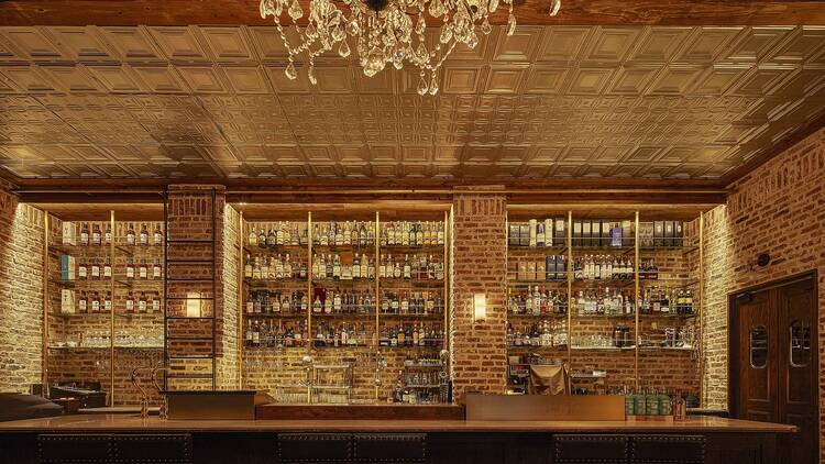 Tokyo Whisky Library