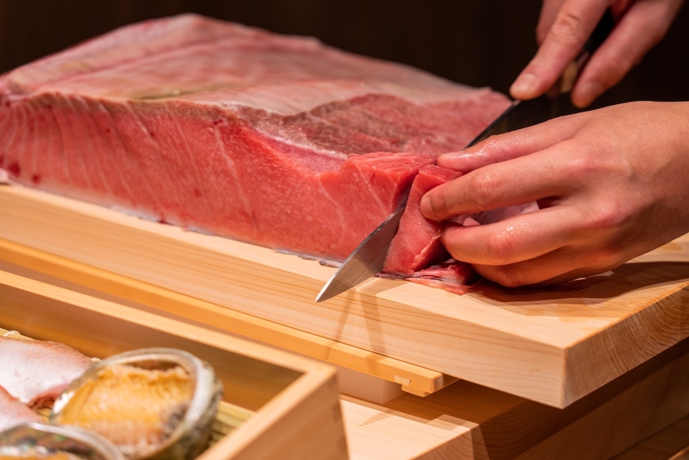 鮨 本店上ル