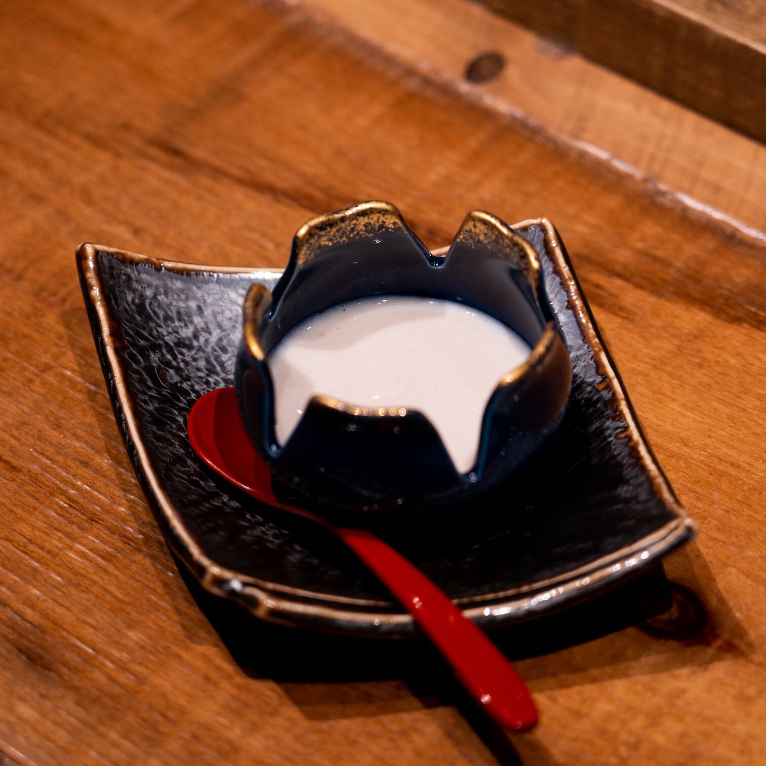 鮨 本店上ル