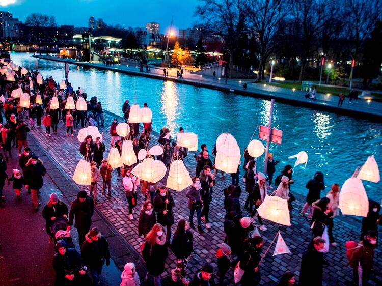 En décembre, la parade des lanternes fait son retour dans le parc de la Villette