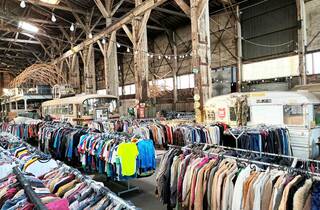 Friperie Kilo Frip OMF! Vintage Kilo Sale // Paris