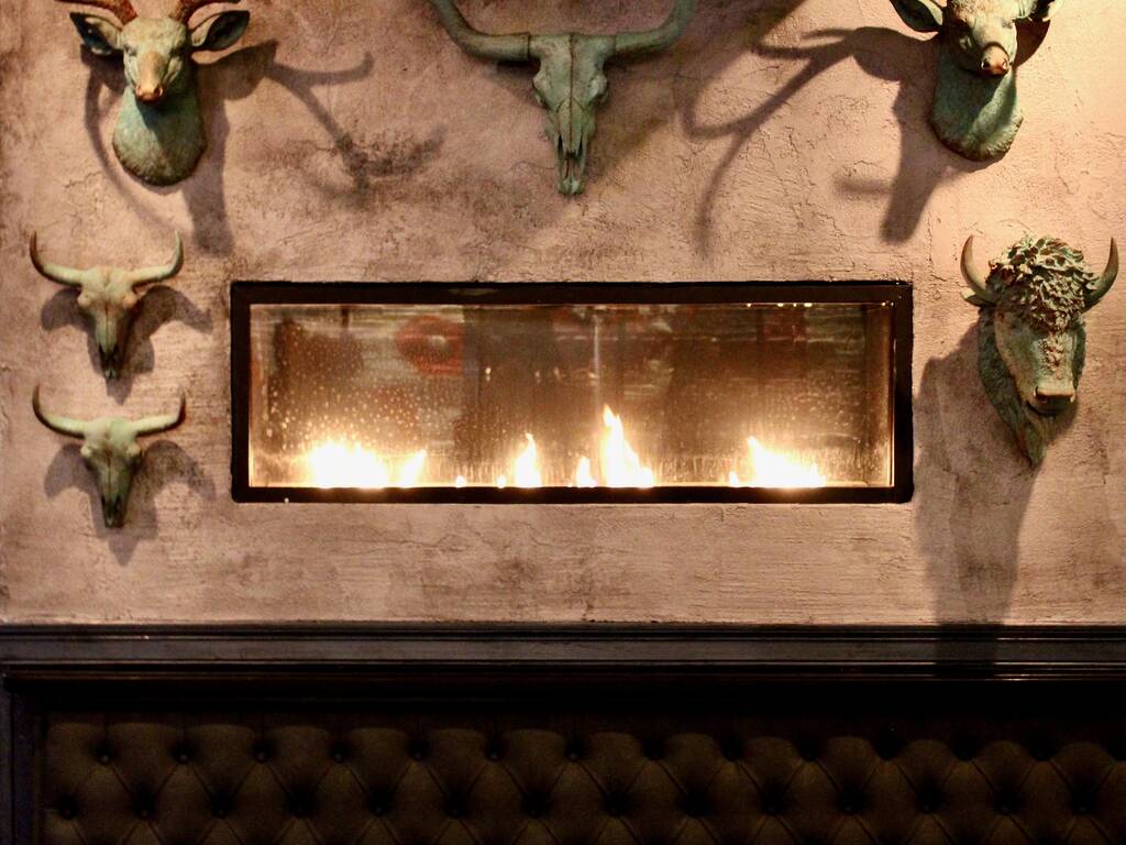 23 best restaurants with fireplaces in Boston to get cozy