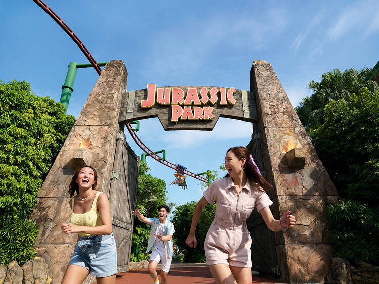 กรี๊ดให้สุดเสียงกับเครื่องเล่นที่ Universal Studios Singapore