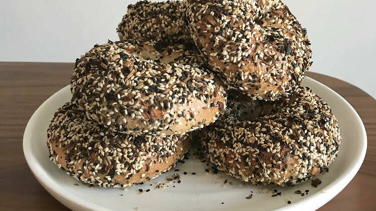 A plate of bagels