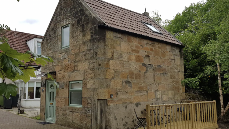 The ancient sandstone house in Bishopbriggs