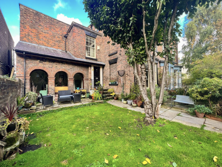 The cosy family home on Lark Lane