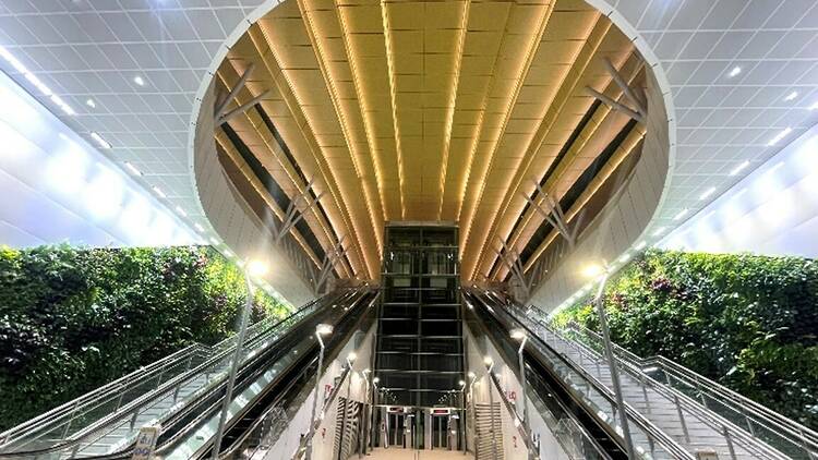 Admire the artworks at TEL3 MRT stations