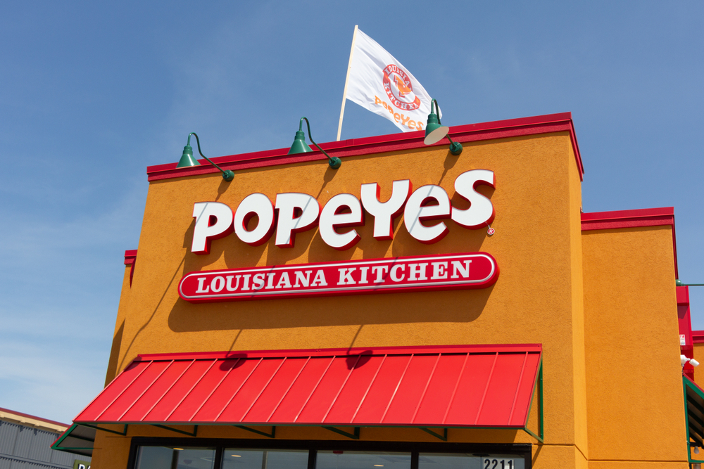 What time clearance popeyes close