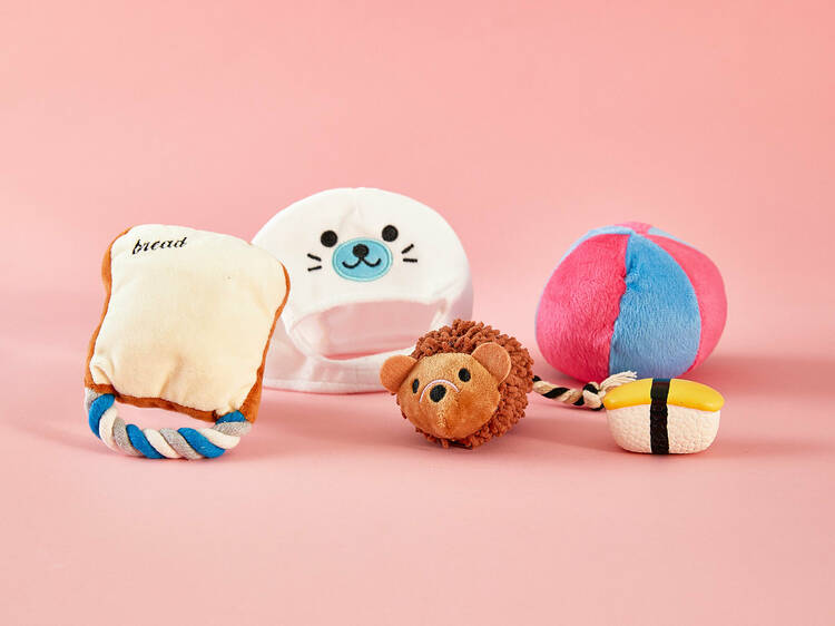 Pet toys and accessories