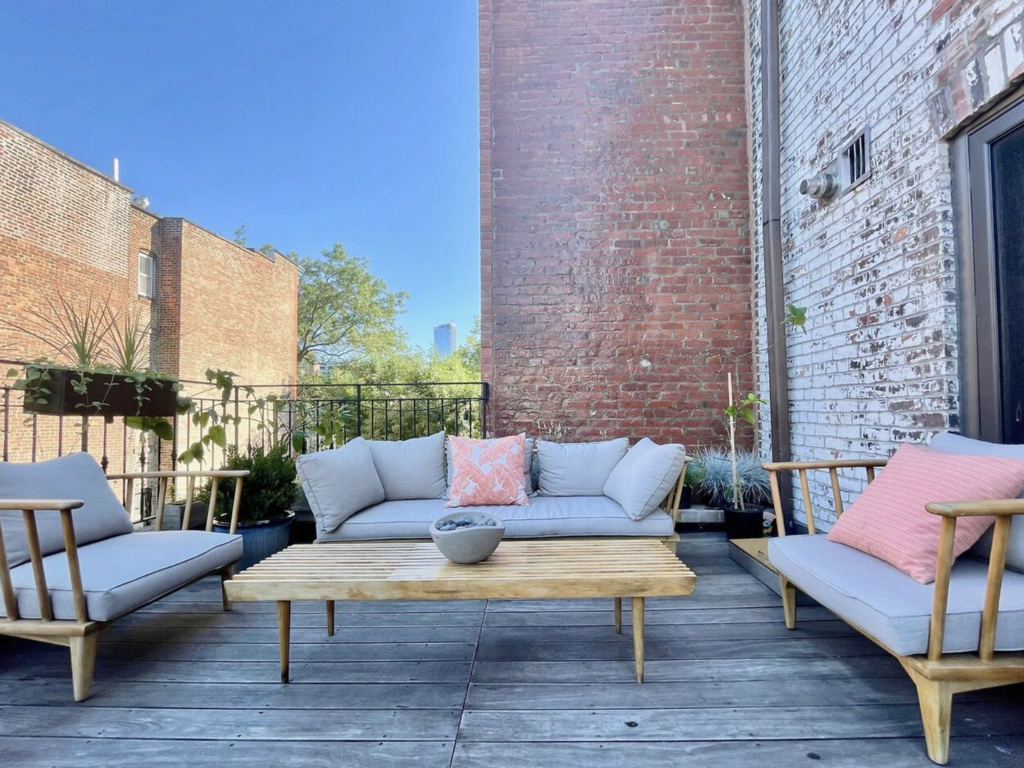 8 Epic Airbnbs in New York City for 2023 Best Places to Stay in New York City