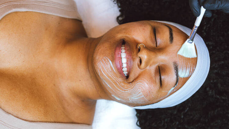 Facial Treatment & Facial Services in Flatiron, NYC