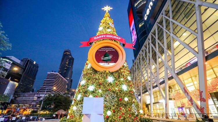 centralwOrld Embracing Happiness 2022