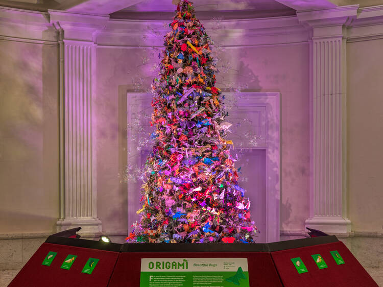 Louis Vuitton's 12-story Christmas tree on the Fifth Avenue is a modern  spectacle