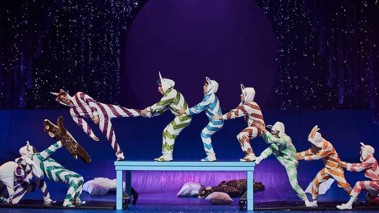 ‘Twas the Night Before by Cirque Du Soleil