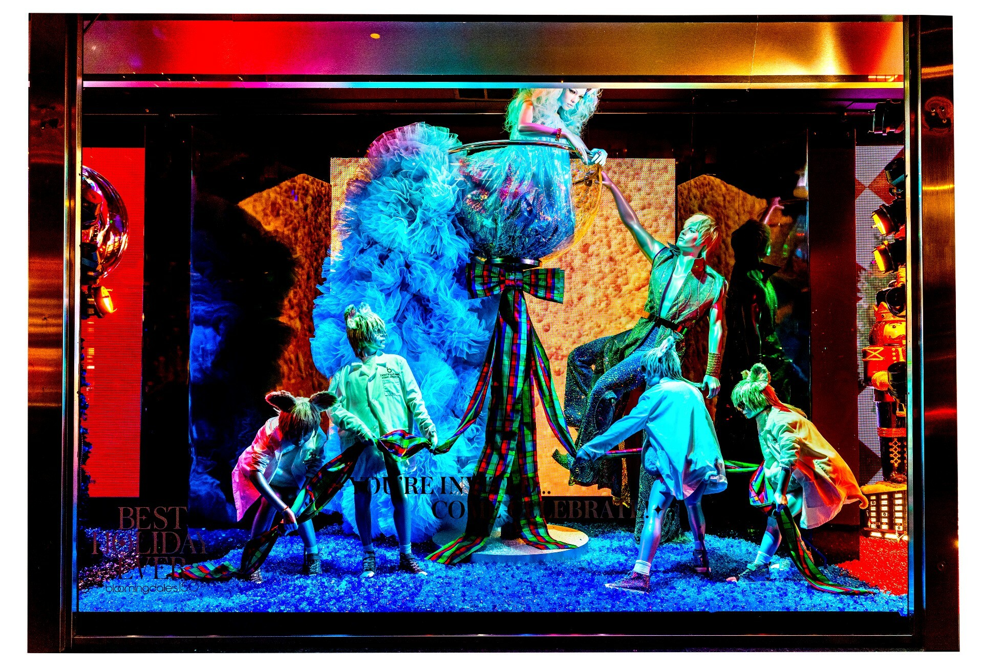 Magical Christmas Window Displays In NYC To See This Holiday