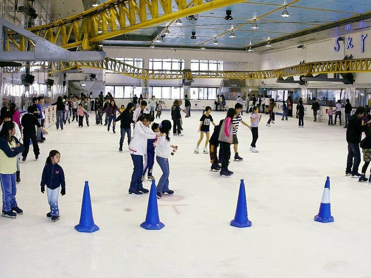 深水埗溜冰場：西九龍中心飛龍冰上樂園 Sky Rink