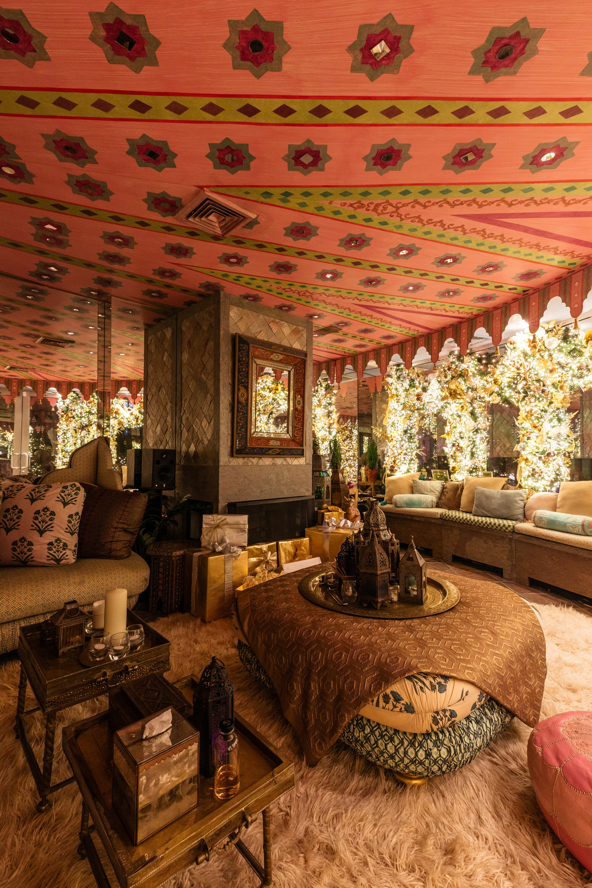 You Can Now Book A Stay At Mariah Careys Nyc Home For The Holidays 