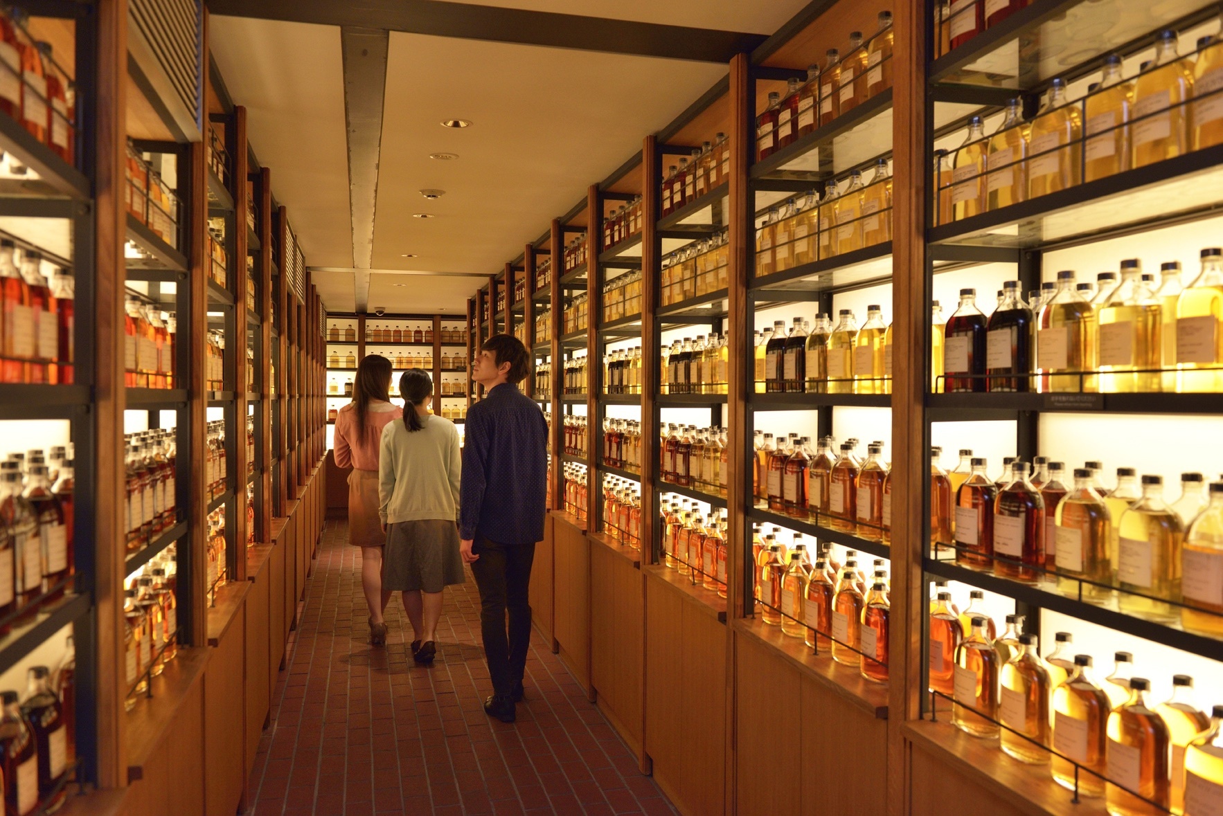 Suntory Yamazaki in Osaka is now open for distillery tours and