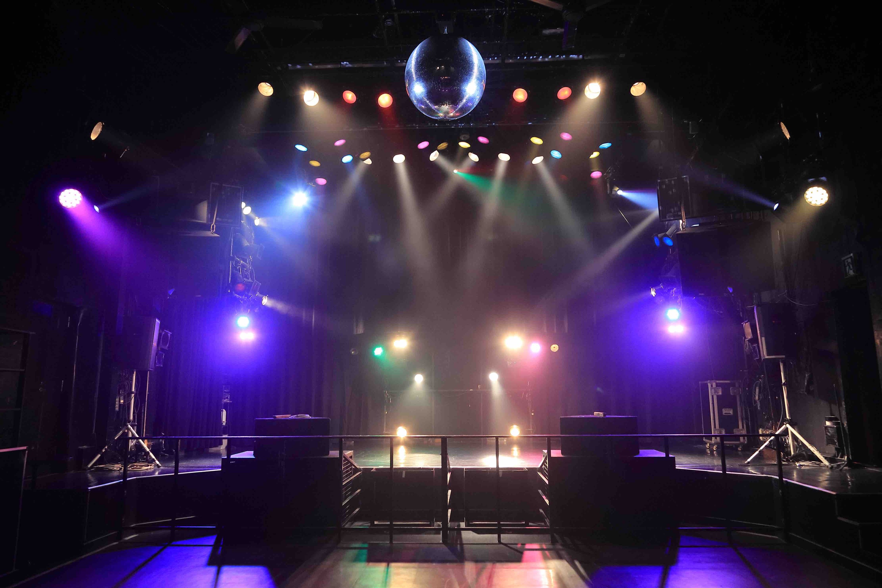 【期間限定特価】 Clubs | Asia Club in Tokyo Shibuya, ミュージック