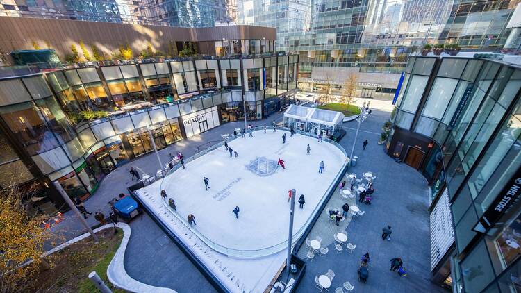 An overview shot of The Rink at Manhattan West.