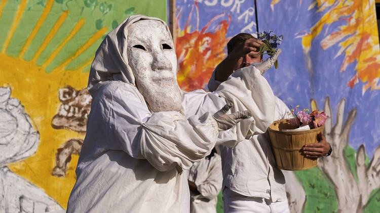 Bread & Puppet Theater's The Apocalypse Defiance Circus
