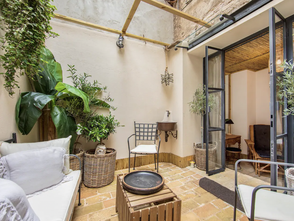 The Best Airbnbs In Rome | Best Places To Stay In Rome