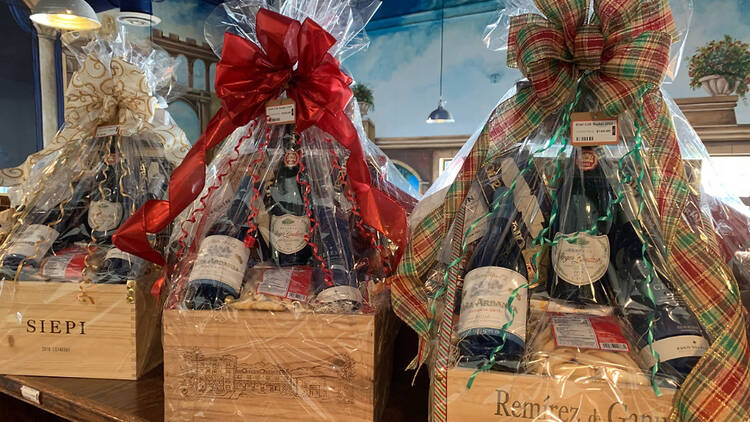 El Carajo gift baskets