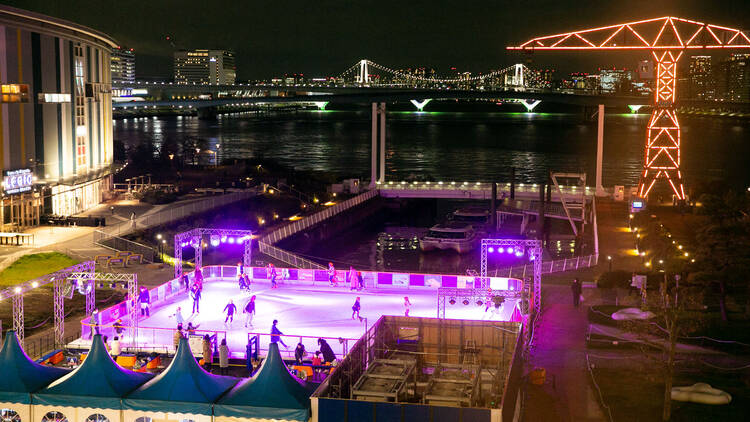 Sea Side Ice Skating Rink