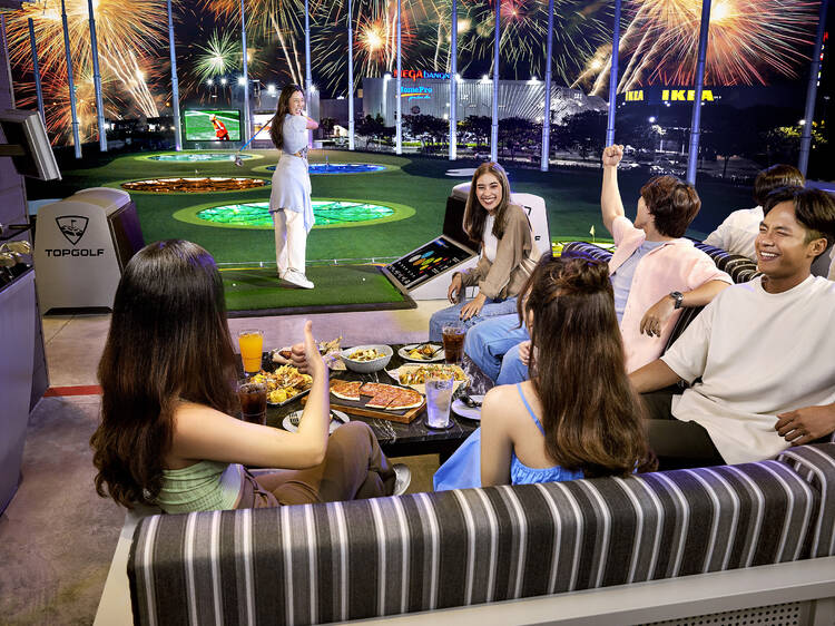 Score big and win amazing prizes at Topgolf Megacity’s special NYE event