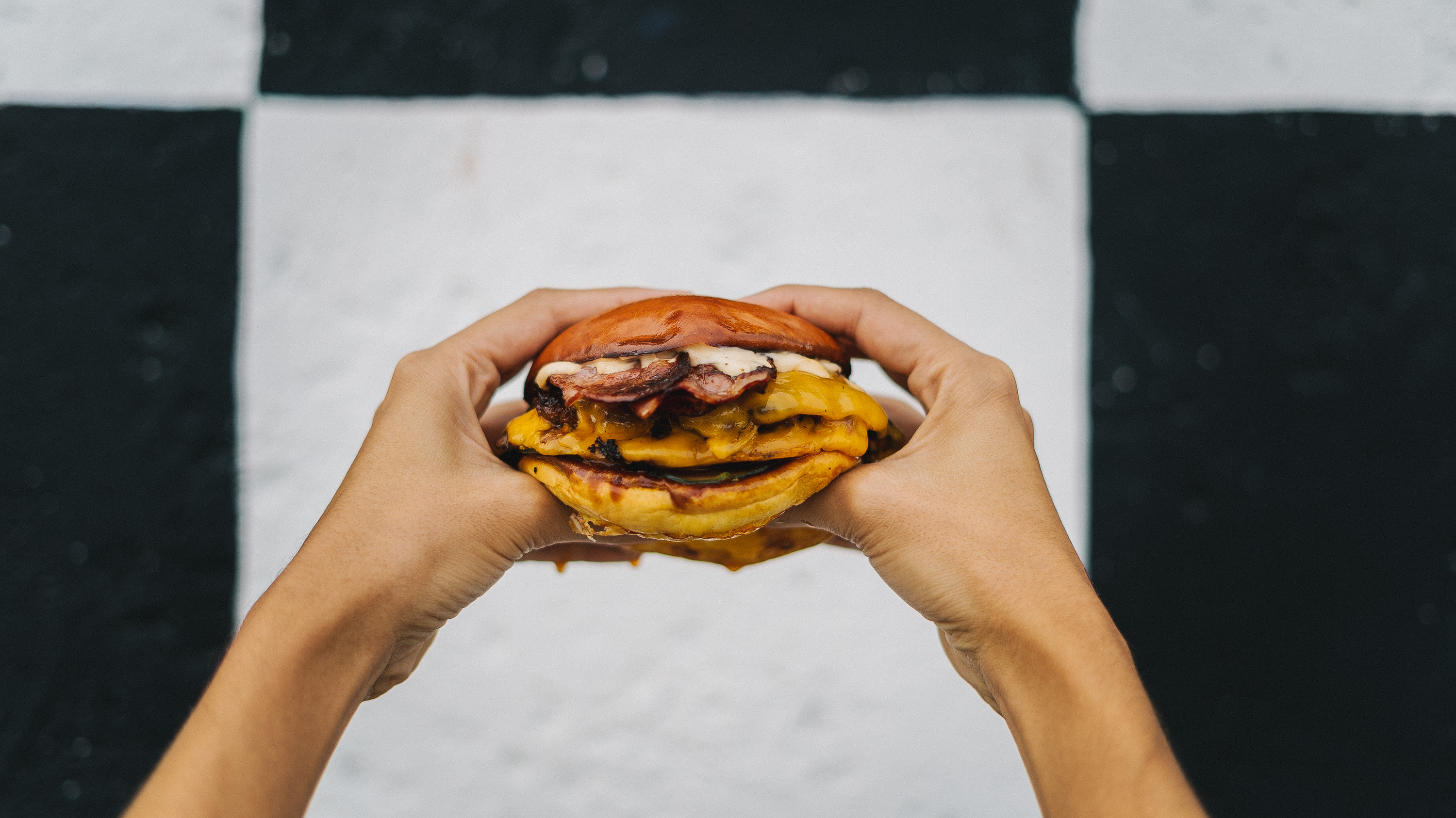 Hamburguerias em Lisboa: aqui vais comer os melhores burgers