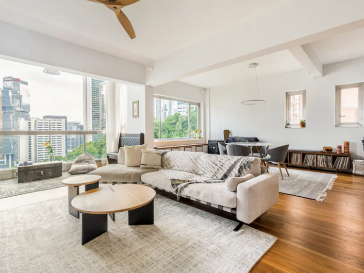 The opulent loft in central Hong Kong