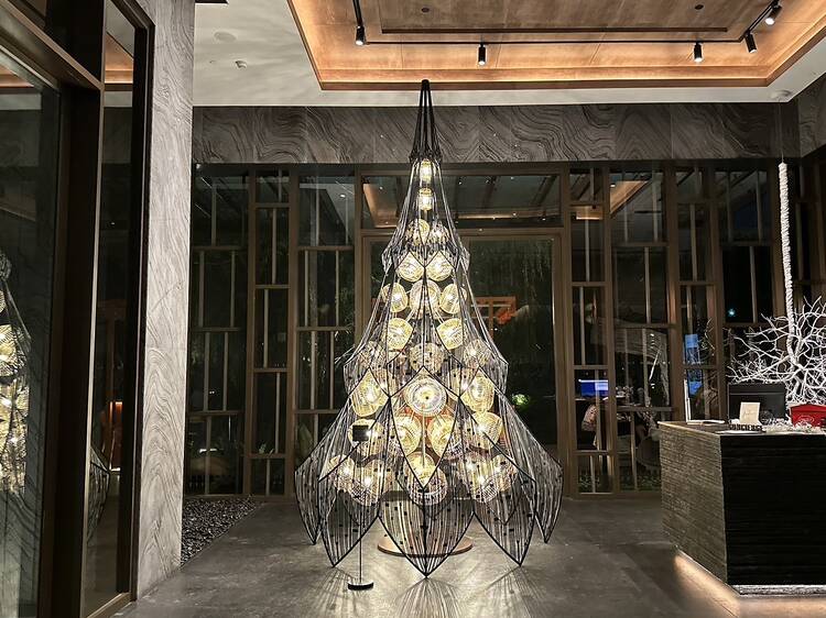 Metal Christmas tree at Kimpton Maa-Lai