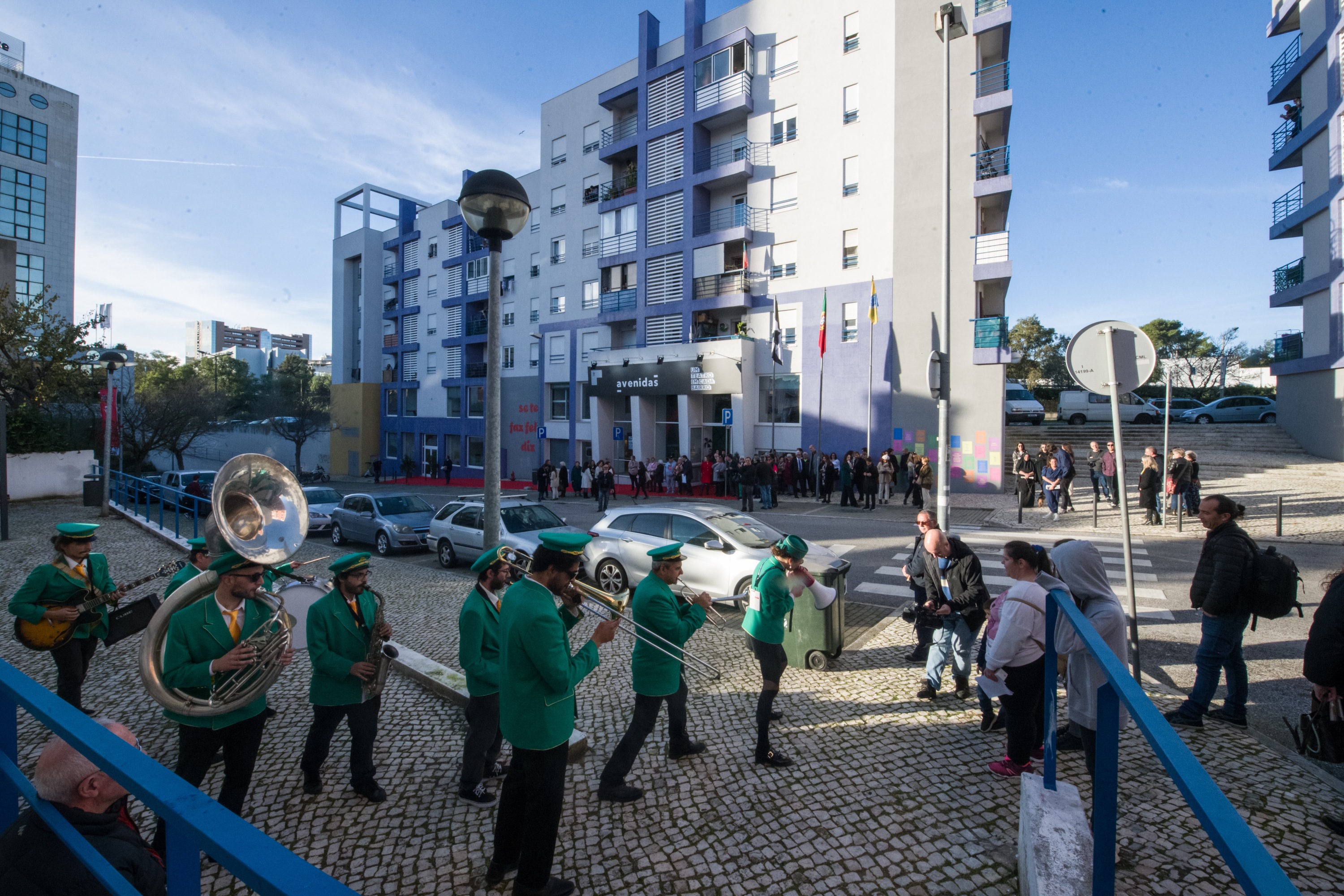 O novo Teatro Avenidas fica no Bairro do Rego