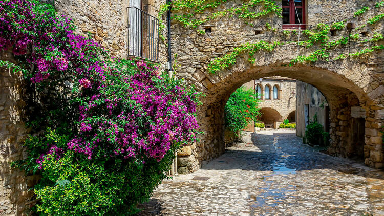 Peratallada, uno de los pueblos más bonitos de España
