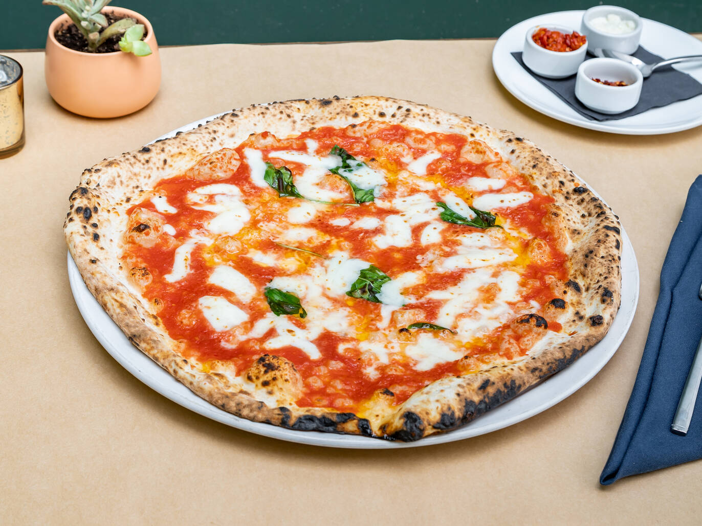 28 Best Pizza Spots in Los Angeles To Try in 2024