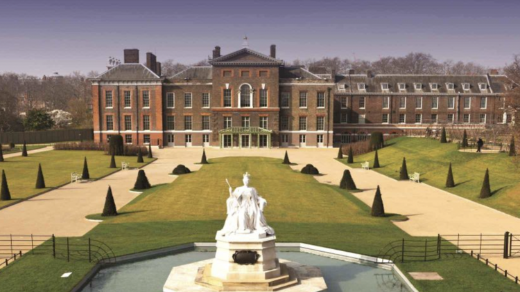 Kensington Palace Gardens tour with Royal High Tea