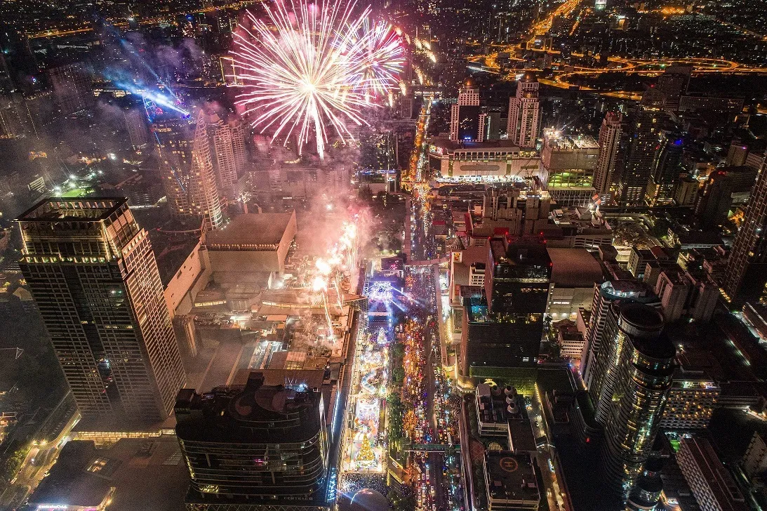 centralwOrld Bangkok Countdown 2023
