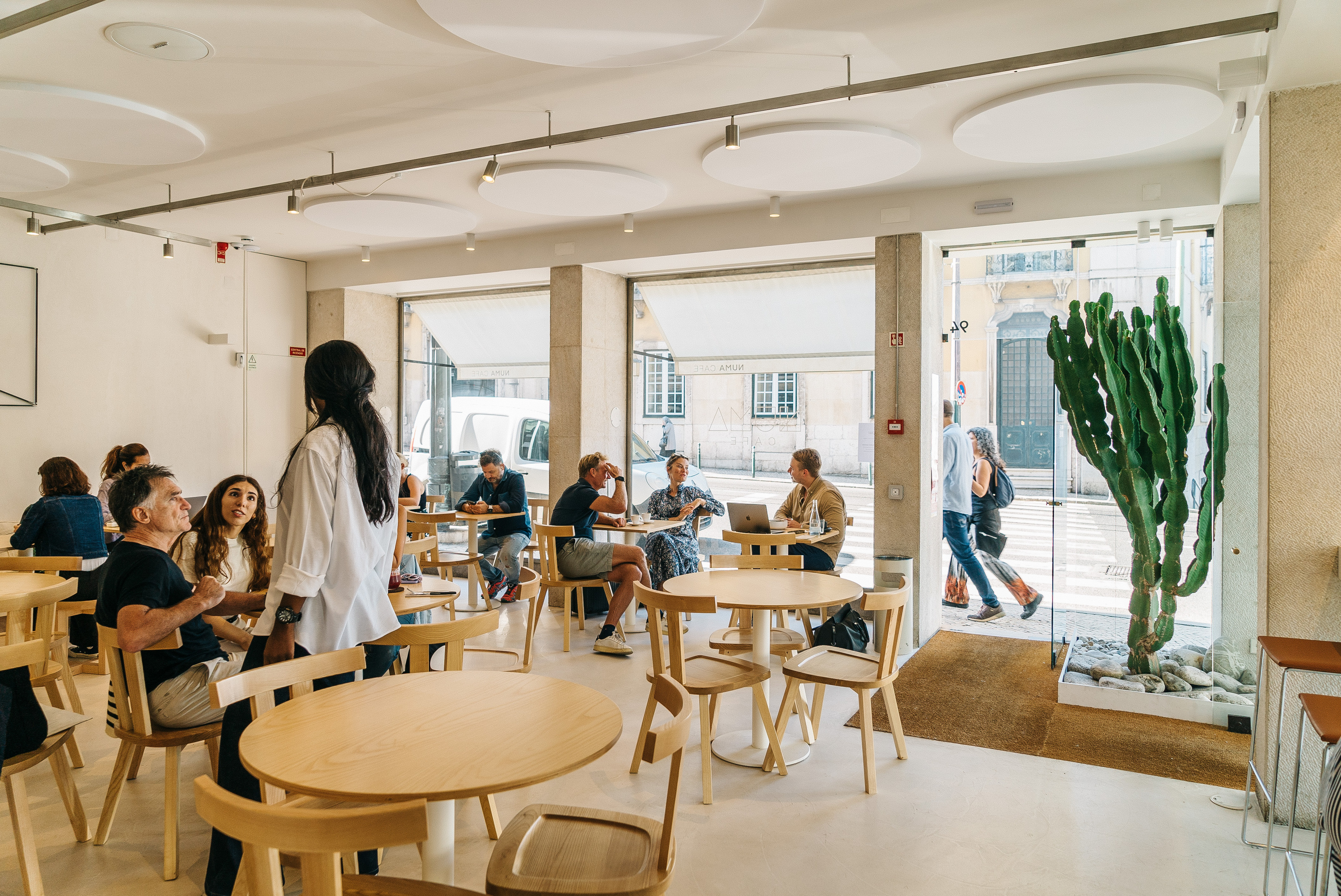 Numa Café: um canto luminoso e saudável no Príncipe Real