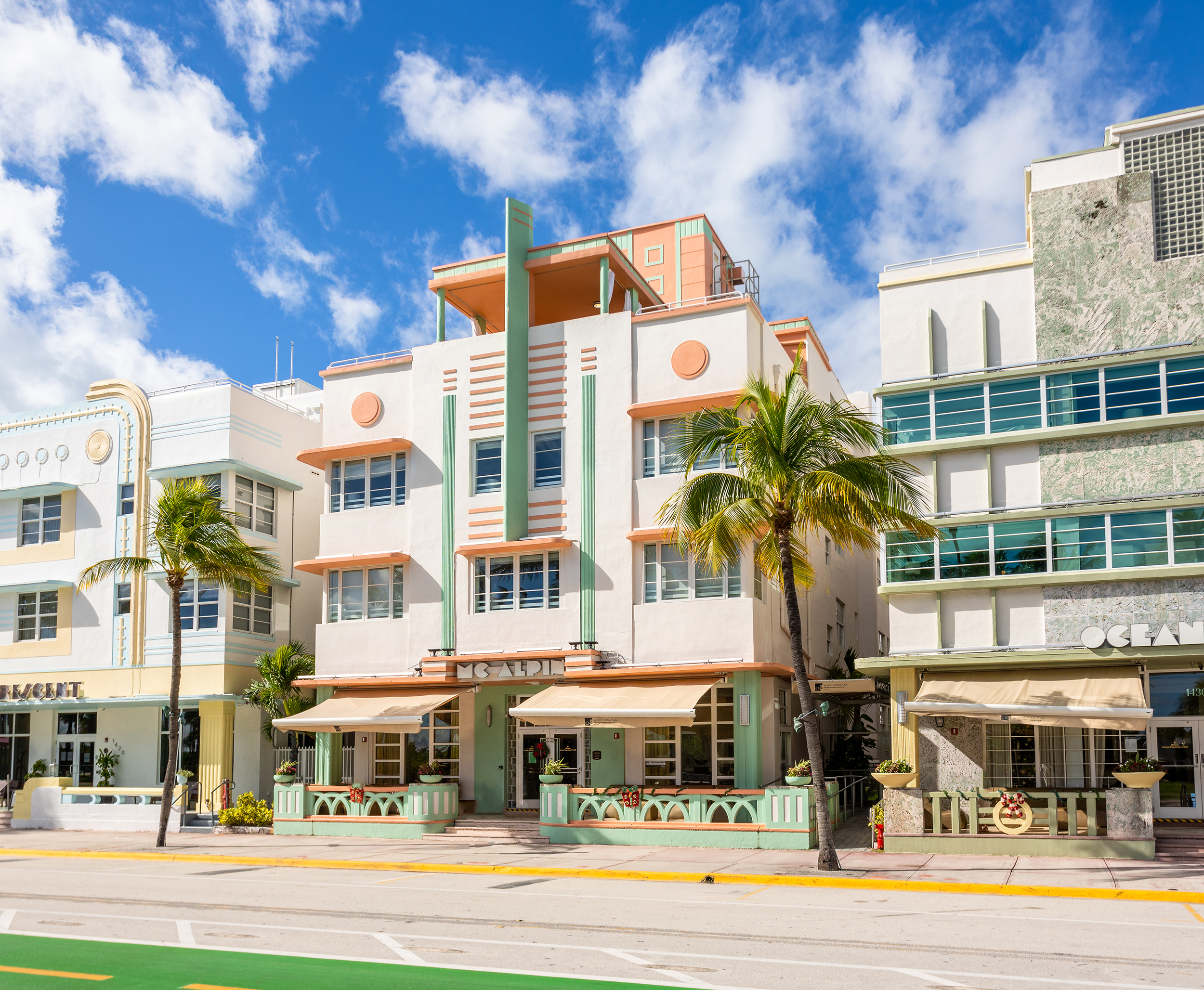 Latin Rooftop Pool Party - The Mayfair - Coconut Grove - Florida Dance  Vacations