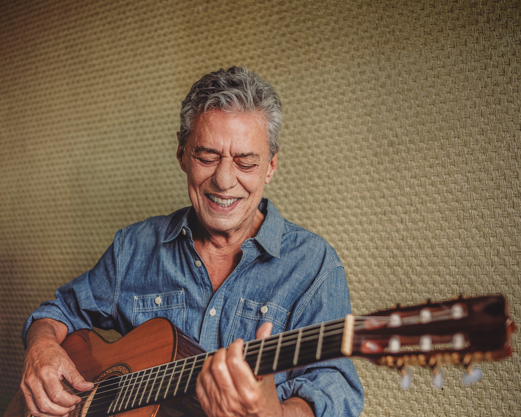 Chico Buarque turns 80 but the party is in Cascais