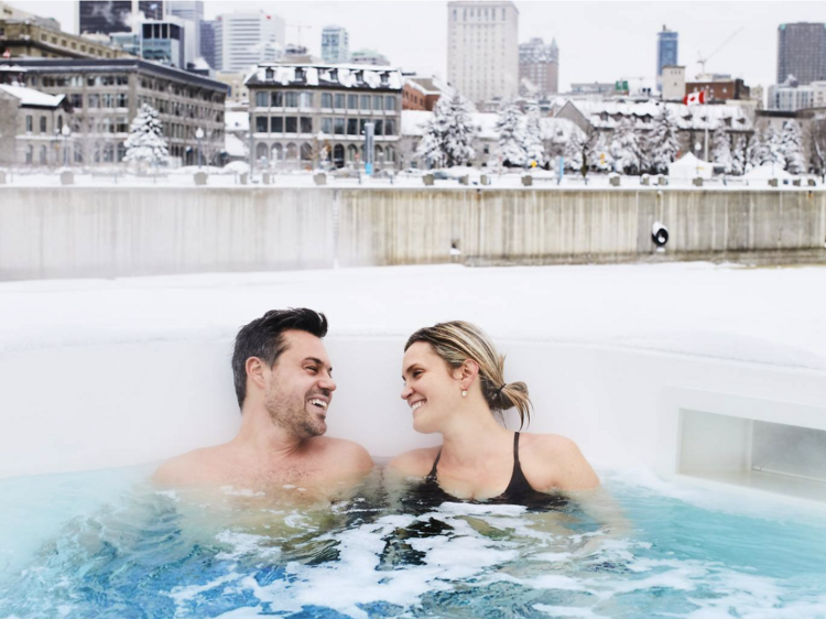 Partir à la dérive à bord de Bota Bota