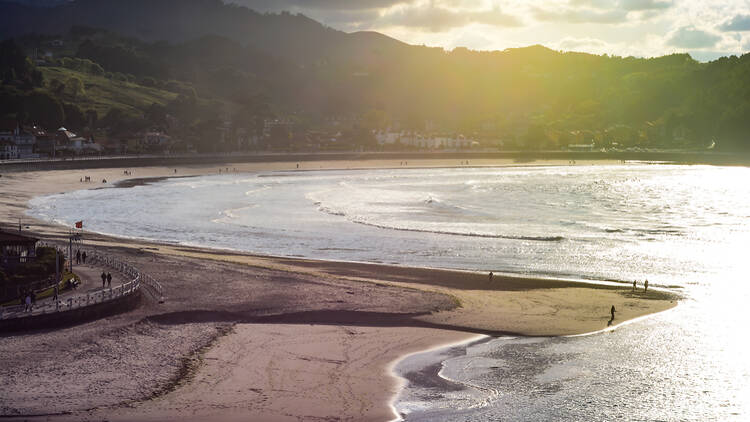 Catch a wave in Asturias