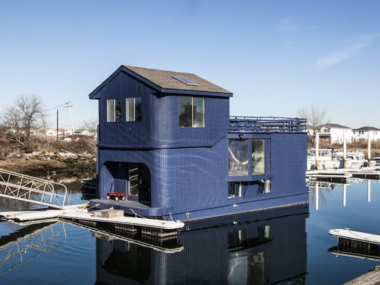 10 Best Floating Airbnbs In The U.S. | Places To Stay In The U.S