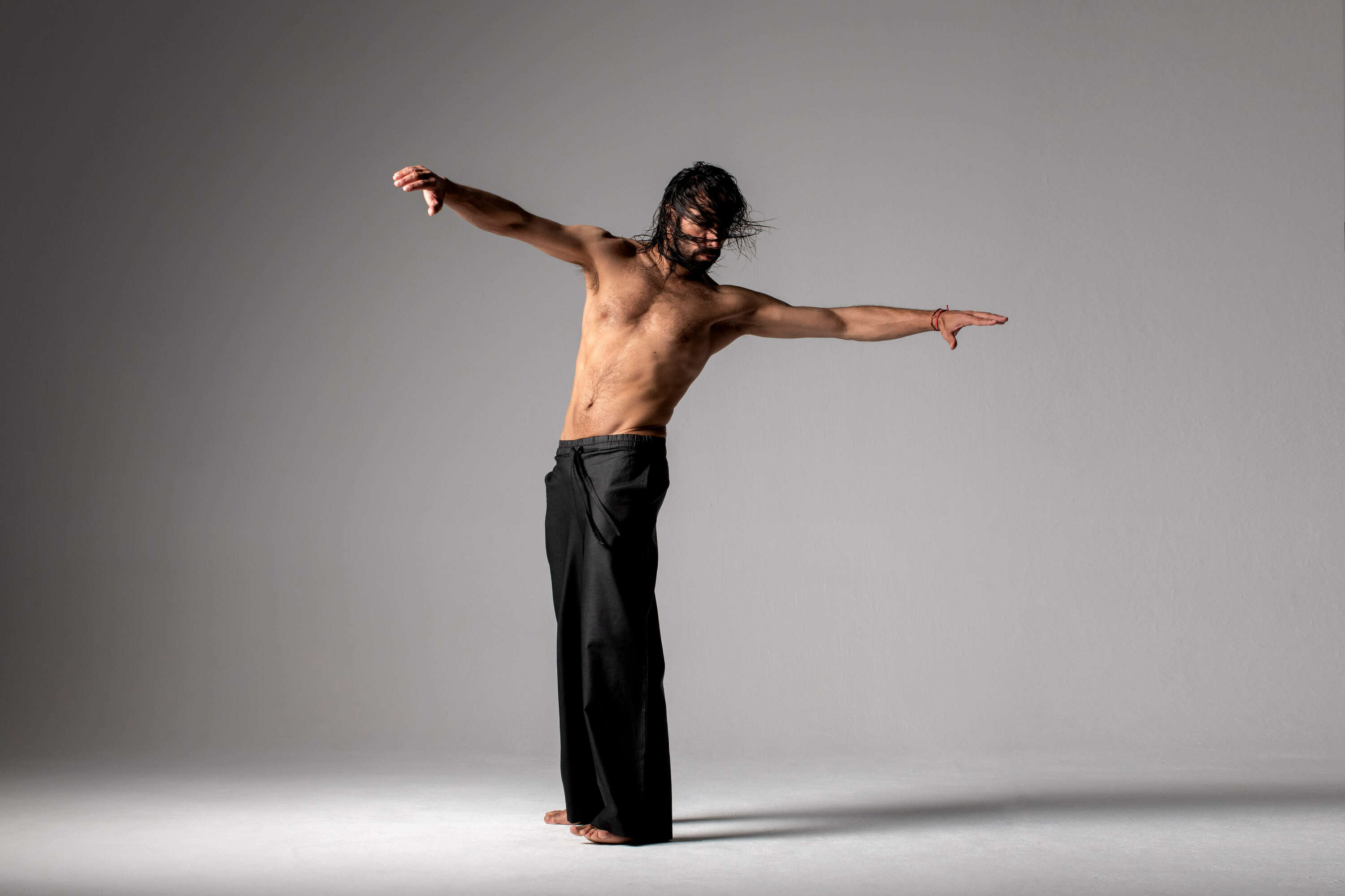 Eduardo Guerrero vestido por Palomo Spain para su nuevo show de Madrid
