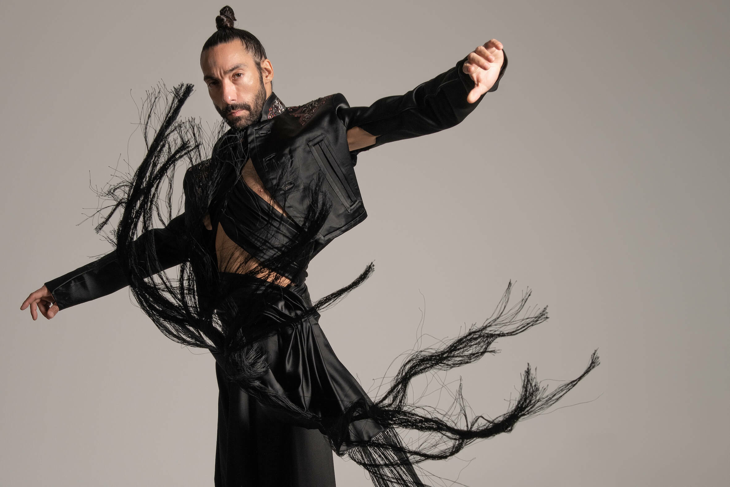 Eduardo Guerrero vestido por Palomo Spain para su nuevo show de Madrid